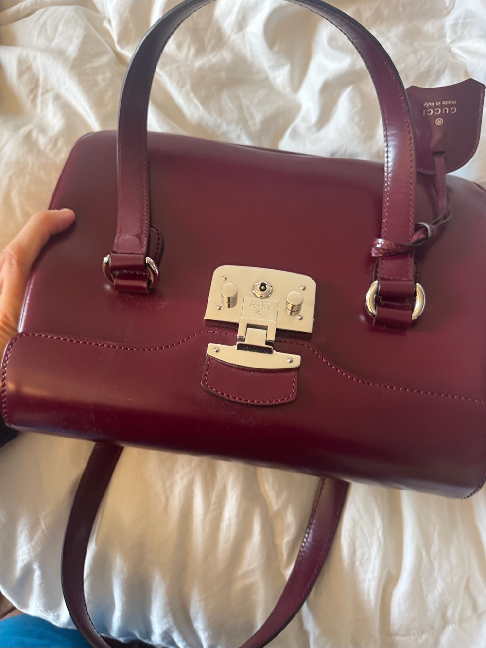 Gucci Burgundy Leather Top-Handle Satchel with Gold Hardware - Picture 5 of 13